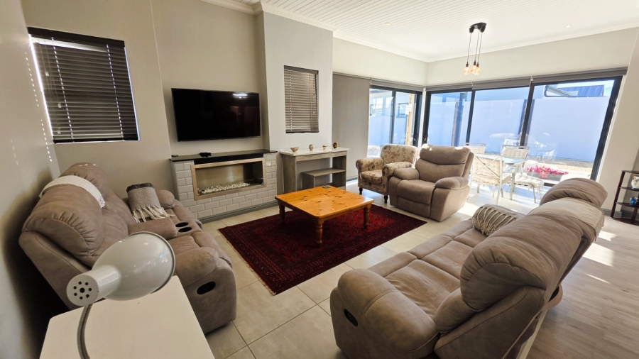 3 Bedroom Property for Sale in Blue Mountain Village Western Cape